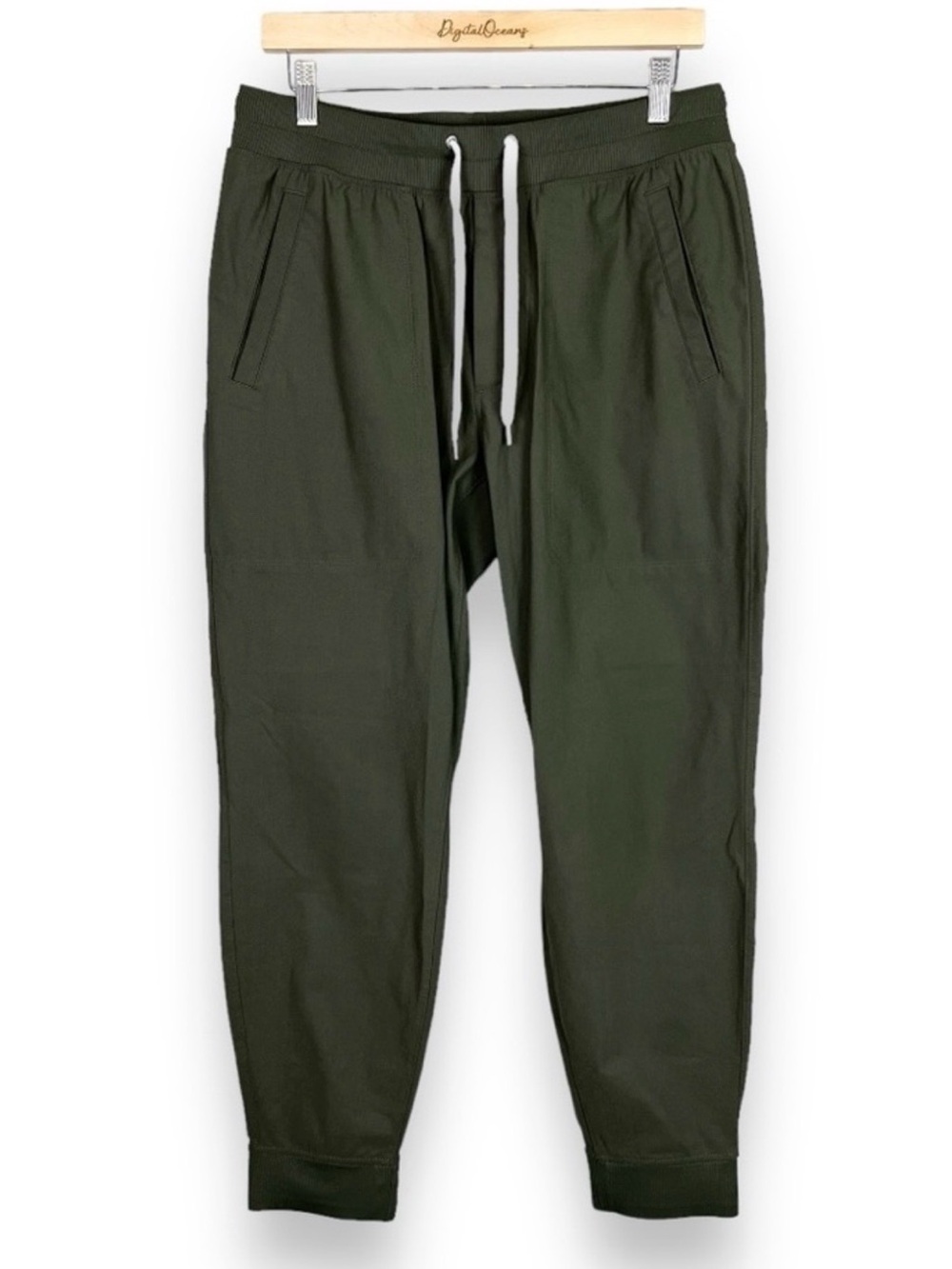 Vuori Meta Jogger, Dark Oregano L - EUC, Athleisure, Green, Performance, Casual